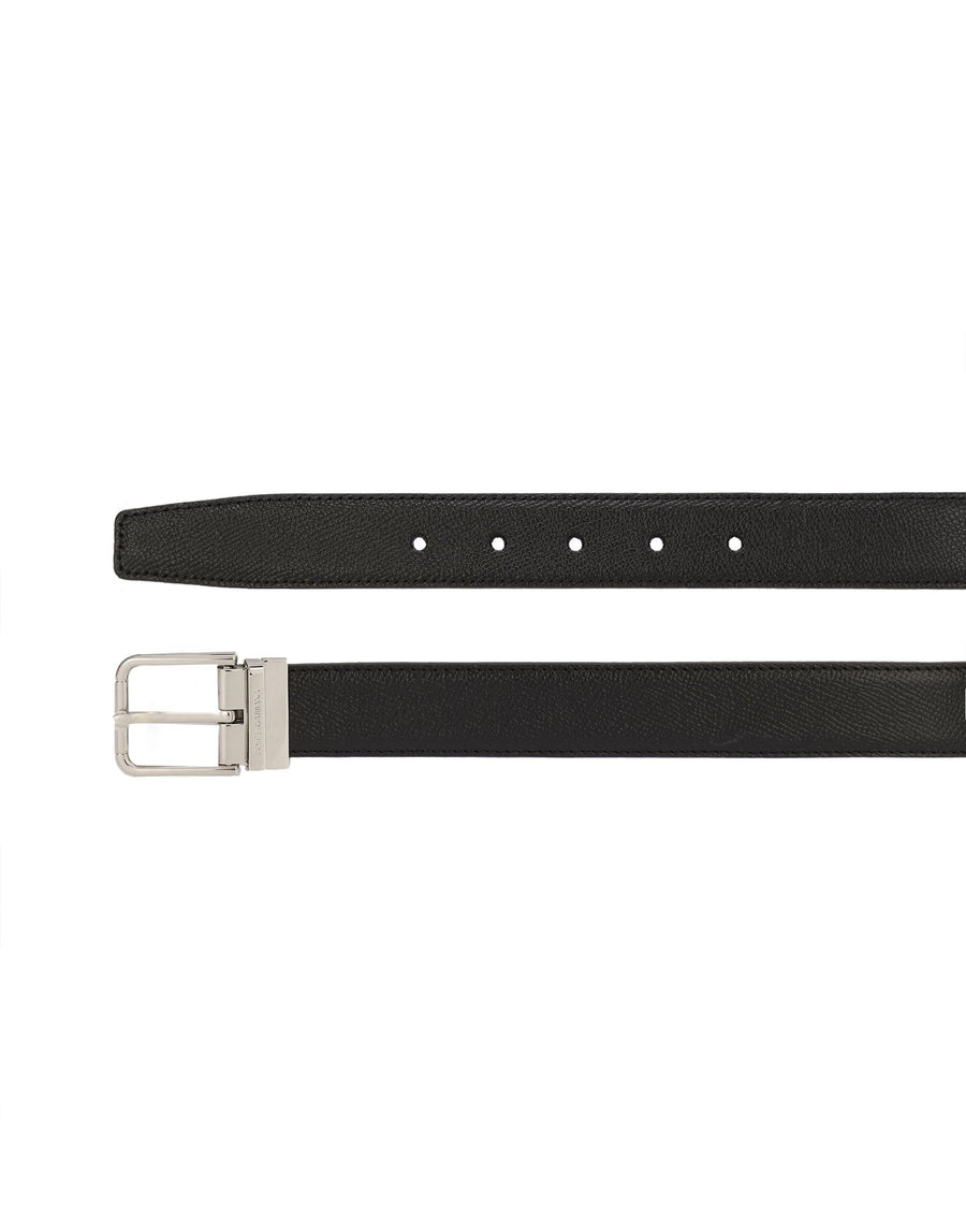 Solid-coloured hammered leather belt