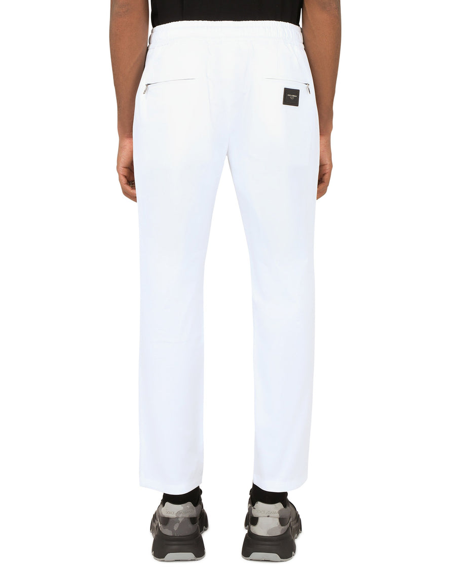 Jogging pants with pockets and zipper