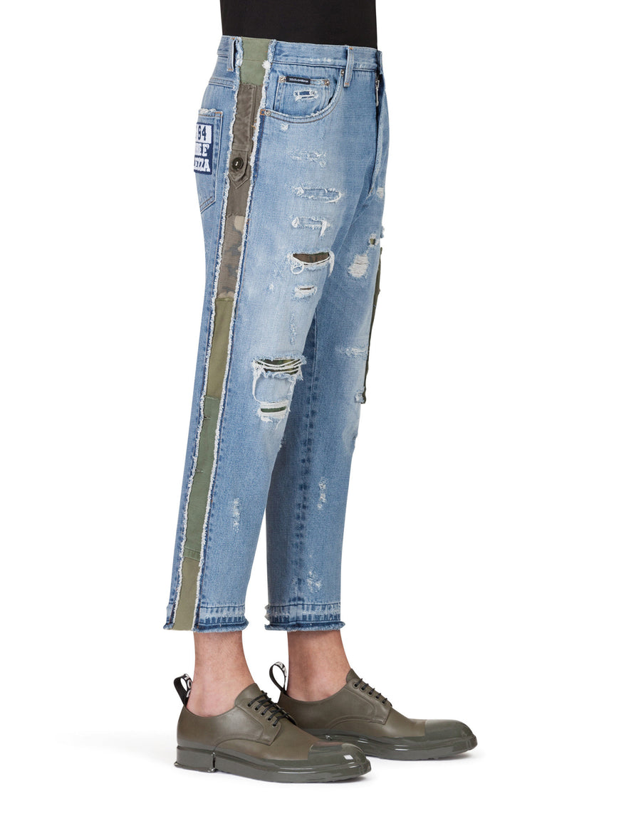 Crop cargo jeans with camouflage details