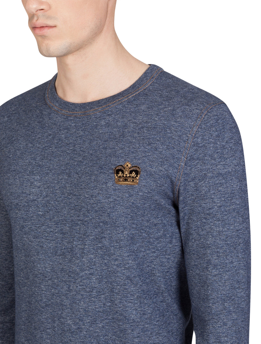 Crew neck cotton sweater with patch